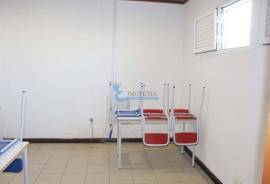 Shop / Multipurpose Space in the Heart of Albufeira