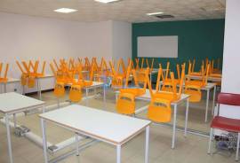 Shop / Multipurpose Space in the Heart of Albufeira