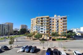 2 bedroom apartment located in Faro- Central area