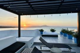 Beachfront Stylish Penthouse