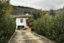 Cerca del Pueblo Country Property