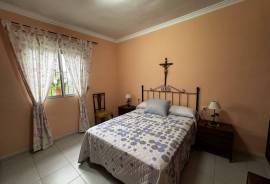 Cerca del Pueblo Country Property