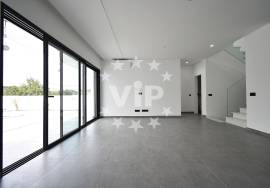 BOLIQUEIME - PATÃ - 3 BEDROOM TOWNHOUSE  WITH PRIVATE POOL