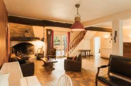 6 Bed Estate with 2 Stone Houses for Sale in La Celle-sur-Morin 6 Bed Estate with 2 Stone Houses for Sale in La Celle-sur-Morin