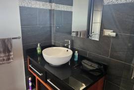 Excellent 2 Bed Villa Estate For Sale in Miramar de Puntarenas Costa