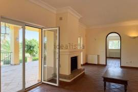 Stunning 7 Bed Villa For Sale in for sale in Calle Fondo Sotogrande