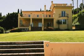 Stunning 7 Bed Villa For Sale in for sale in Calle Fondo Sotogrande