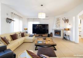 Luxury 5 Bedroom Villa in Luz