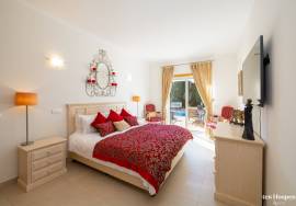 Luxury 5 Bedroom Villa in Luz