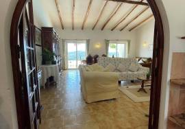 Charming 5 bedroom Countryside Villa set in 42,000sqm of land, close to Burgau