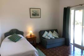 Charming 5 bedroom Countryside Villa set in 42,000sqm of land, close to Burgau