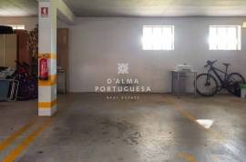 2 Bedroom Apartment | Parking space | storage room | Albufeira centre