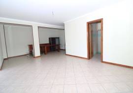 2 Bedroom Apartment | Parking space | storage room | Albufeira centre