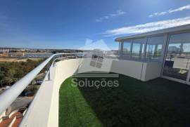 Luxury 2 Bedroom Penthouse in Praia da Rocha – Unique Panoramic View