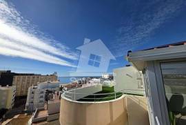 Luxury 2 Bedroom Penthouse in Praia da Rocha – Unique Panoramic View