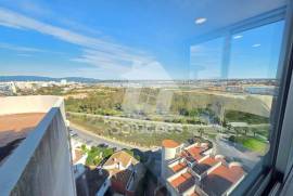 Luxury 2 Bedroom Penthouse in Praia da Rocha – Unique Panoramic View