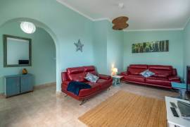 Villa with land, Luz de Tavira