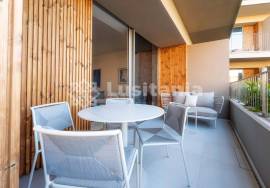 New 2 bedroom apartment in First Line of the Sea – Quarteira