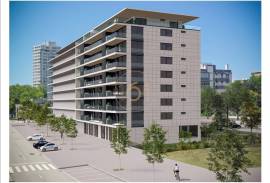 4 bedroom apartment in Boavista (Foco) with balcony