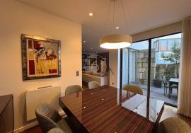 3 bedroom villa for sale with patio in Lordelo do Ouro