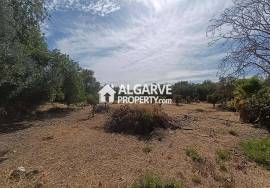 Loulé - Building plot with 4449m2 for 2 Villas