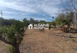 Loulé - Building plot with 4449m2 for 2 Villas