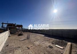 Luxury Contemporary Villa with Pool, Lift and Sea Views in Loulé