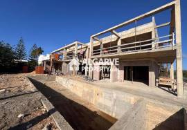 Luxury Contemporary Villa with Pool, Lift and Sea Views in Loulé