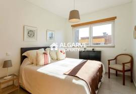 Top-Floor 3-Bedroom Apartment with Panoramic Sea Views near the beach in Quarteira