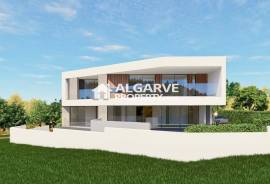 Plot of land with approved PIP for a modern house with sea views near Almancil, Algarve.