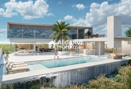 Excellent plot of land near the beach with approved project for a modern 4-bedroom villa between Almancil and Quinta do Lago.