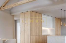 A T2 + 1 Home:  A Countryside Haven