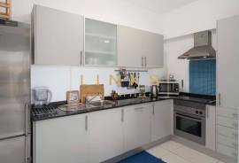 The Ultimate Porto Santo Retreat: 2-Bedroom Villa with Private Garden and Jacuzzi