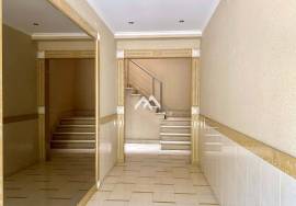 2 bedroom apartment in Quinta das Patinhas with 2 parking spaces