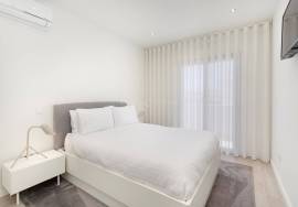 Tavira – 3-bedroom penthouse with expansive rooftop terrace and garage