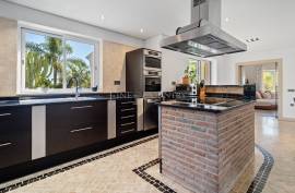 Tavira – Large estate featuring two private villas with sea views and equestrian amenities