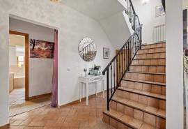 Loulé- Elegant 3-bedroom Villa with pool & countryside views