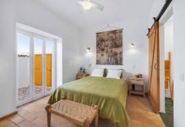 São Bartolomeu de Messines – Single-storey 3+1-bedroom villa with pool and land