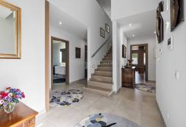 São Bartolomeu de Messines – Contemporary 3+1 bedroom villa with lift, heated pool and panoramic views