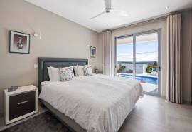 São Bartolomeu de Messines – Contemporary 3+1 bedroom villa with lift, heated pool and panoramic views