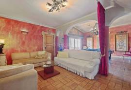 Santa Bárbara de Nexe  – Character villa with pool and panoramic views