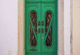 Olhão – Restored elegant 1+1-bedroom historic home with outdoor living