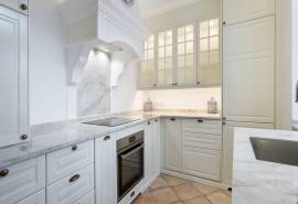 Olhão – Restored elegant 1+1-bedroom historic home with outdoor living