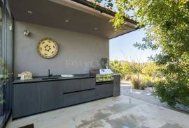 Olhão – 2+3 bedroom boutique estate with guest cottages, wellness spa and sea views