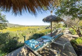 Olhão – 2+3 bedroom boutique estate with guest cottages, wellness spa and sea views