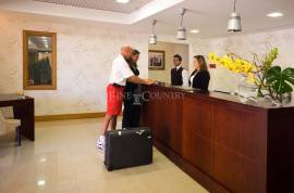 Vilamoura – luxury top-floor 3-bedroom apartment with terrace and resort facilities Vilamoura – luxury top-floor 3-bedroom apartment with terrace and resort facilities