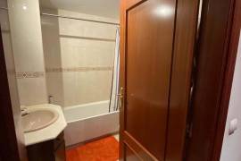 Spacious and bright apartment with direct garage and storage room of 15 m2