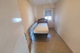 Charming 3-bedroom apartment in the Plà neighbourhood – Alicante