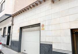 House for sale in Novelda (Alicante).