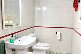 House for sale in Novelda (Alicante).
